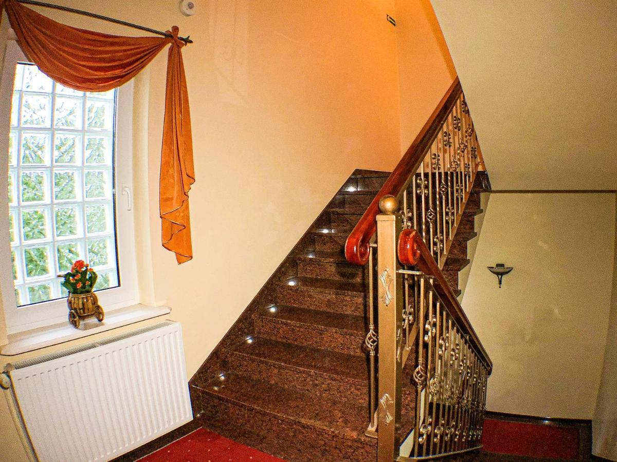 Villa Gemini ミエルノ エクステリア 写真