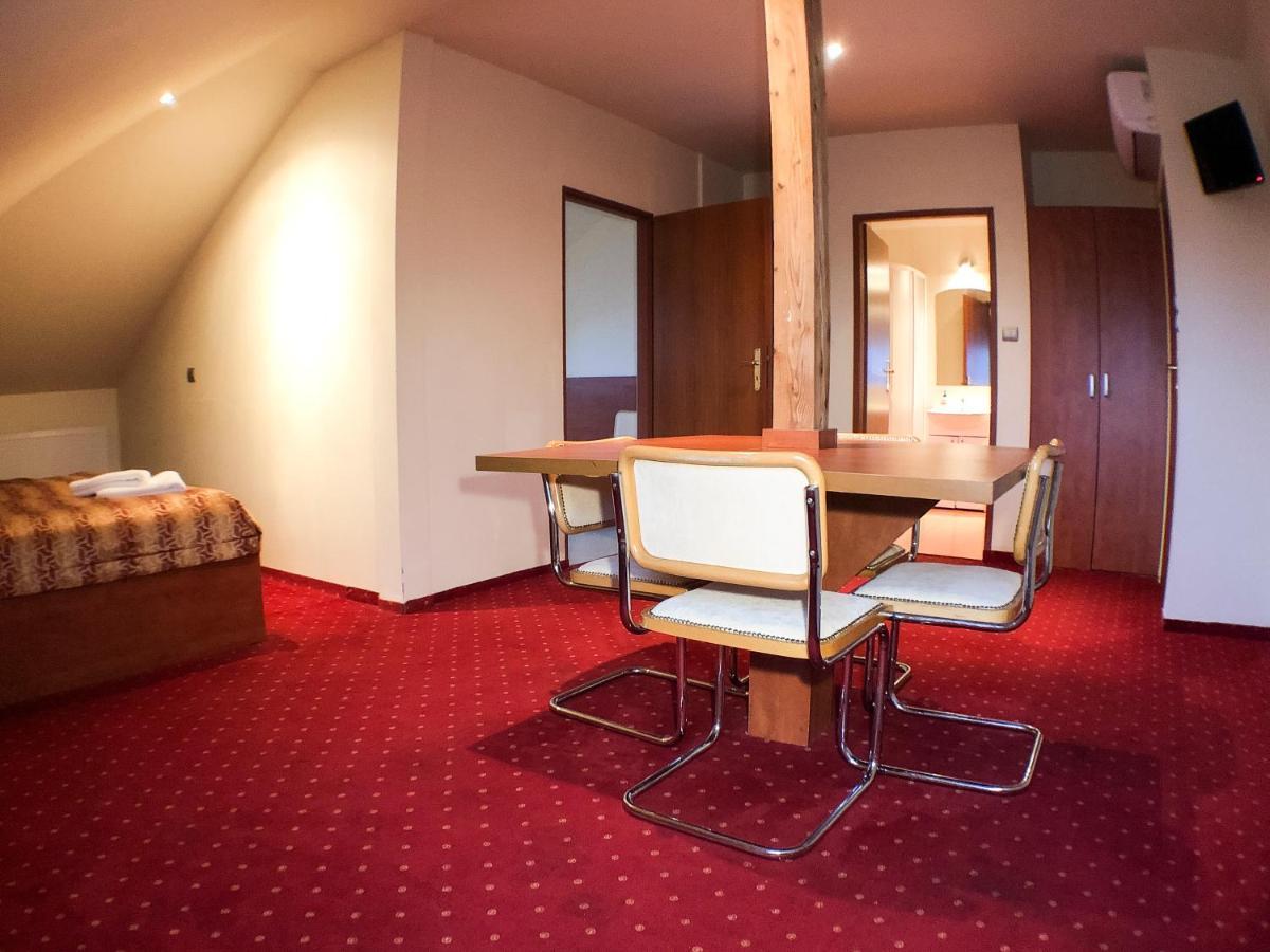 Villa Gemini ミエルノ エクステリア 写真